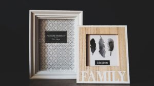 Marco de foto personalizado con grabado láser